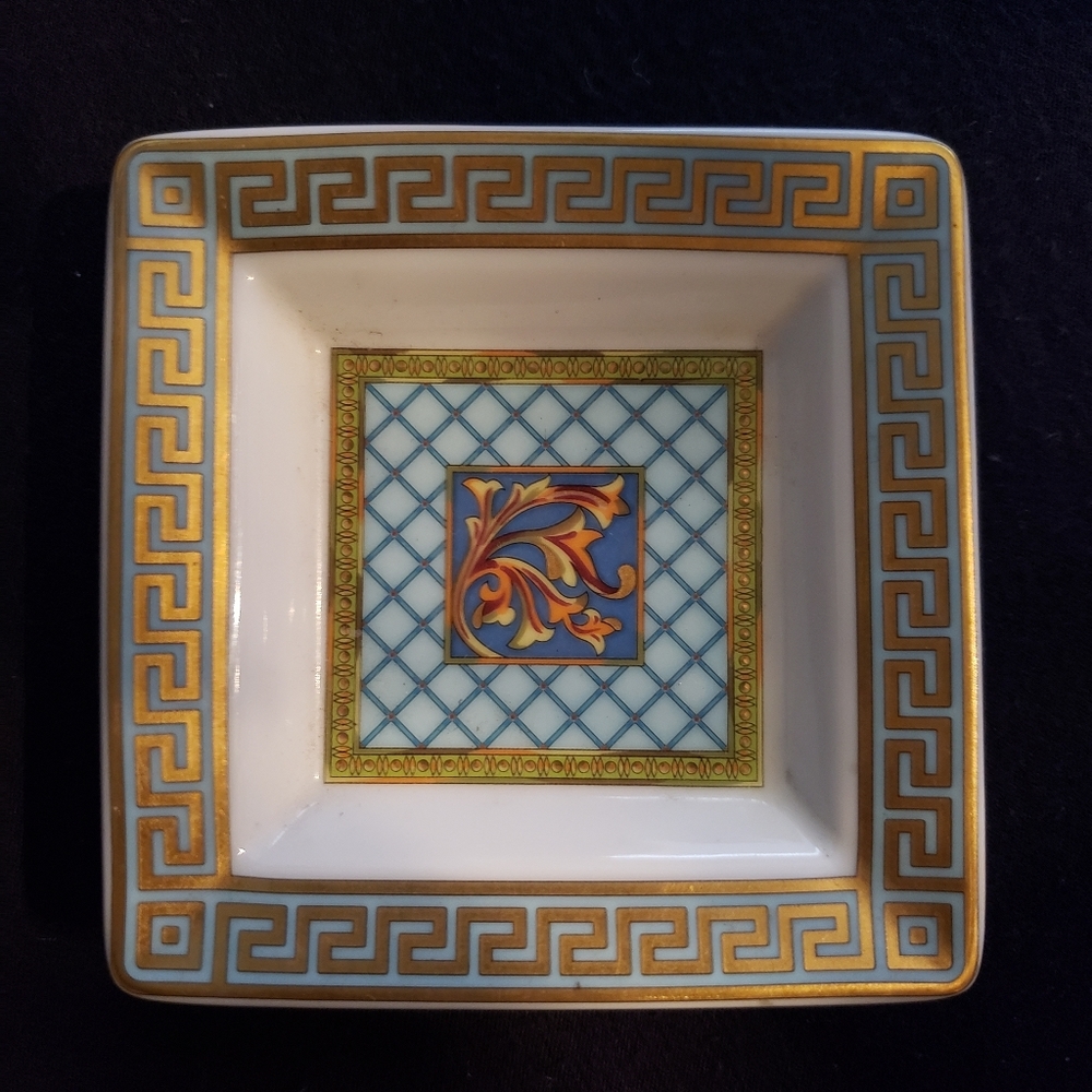 Versace w/ Rosenthal Beautiful 3"1/4 tray